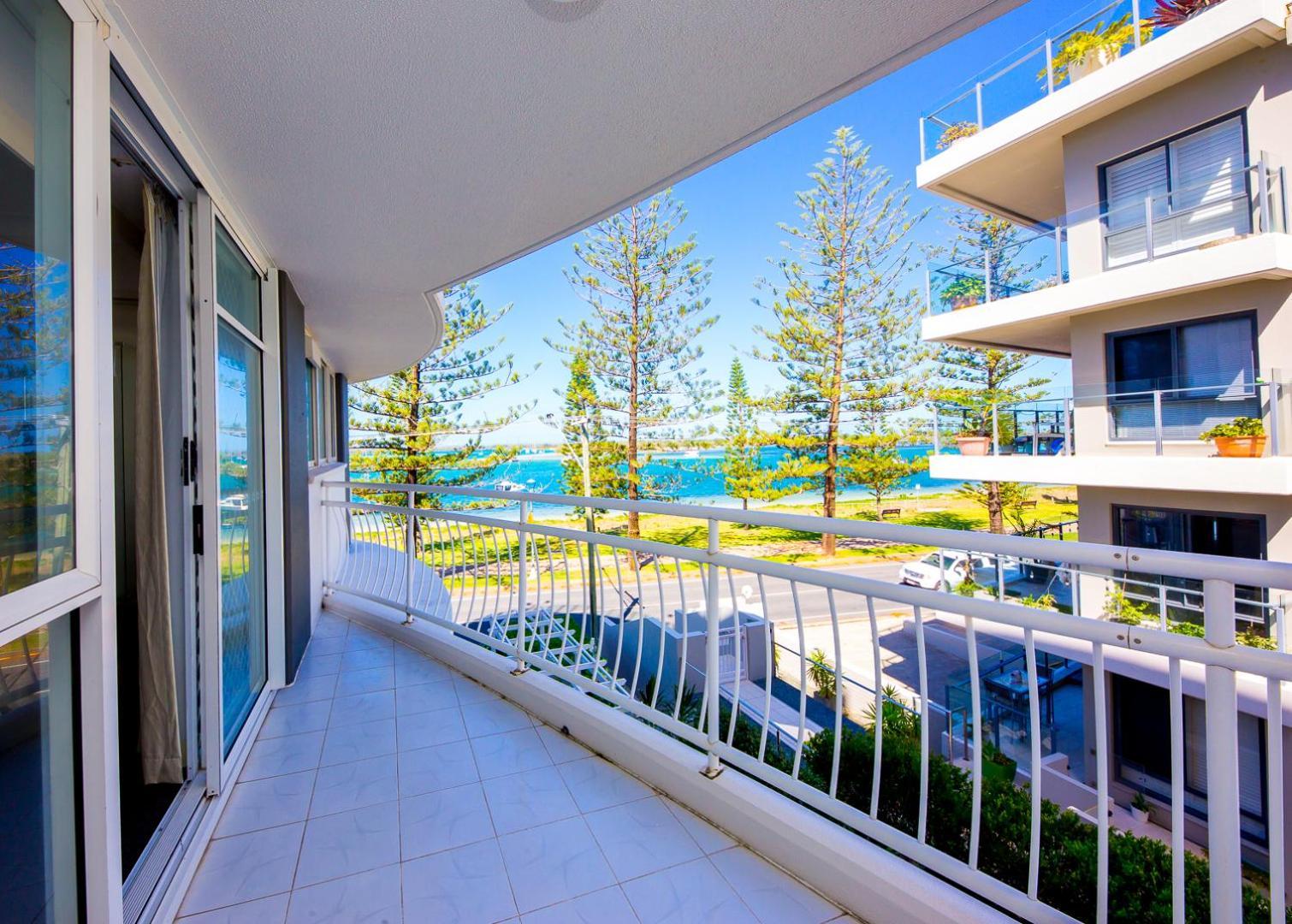 The Atrium Resort Gold Coast Luaran gambar